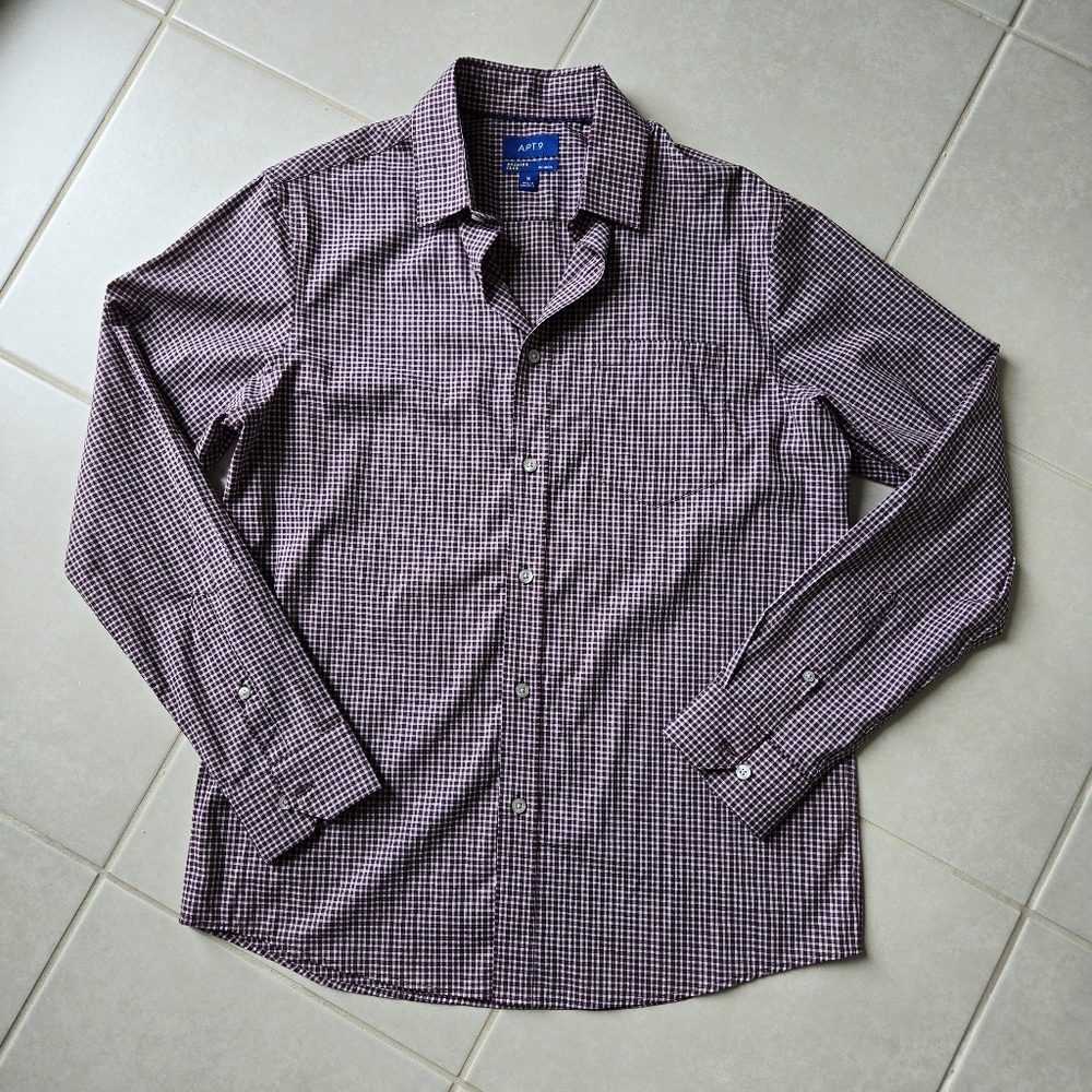 Apt 9 Premier Flex No Iron Size M No Iron Button Down Burgundy white dress shirt